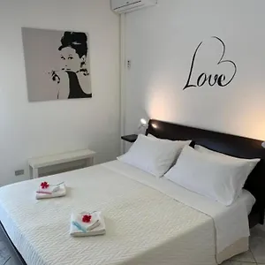 The Airport House , Catania Italia